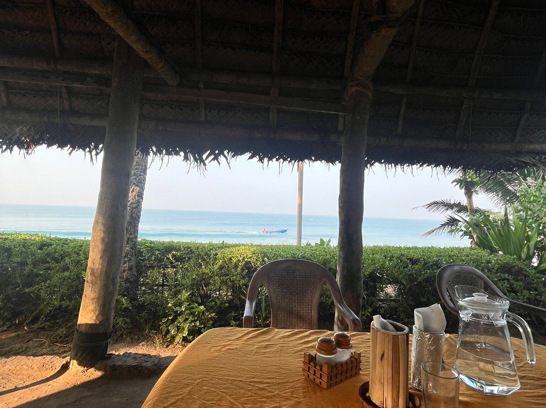 Sukriti Beach Resort主图