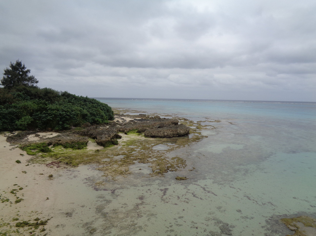 与那霸前浜海滩景点图片