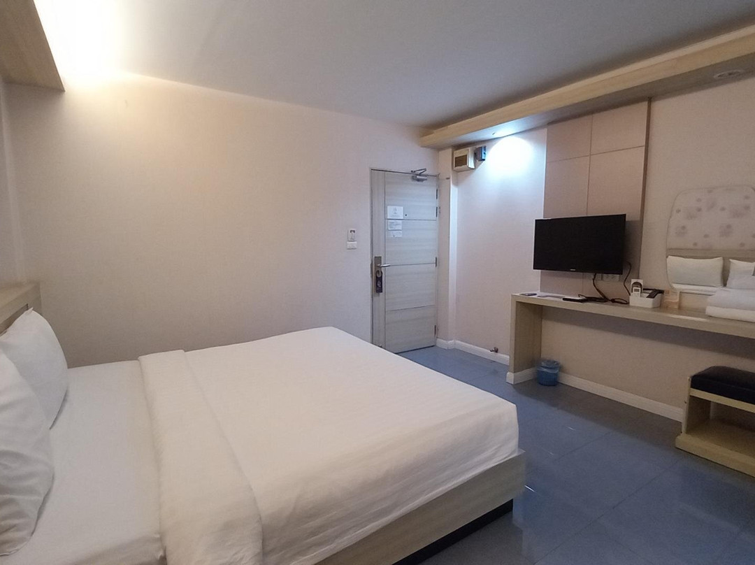 Klang Muang @ Nongkhai Hotel主图