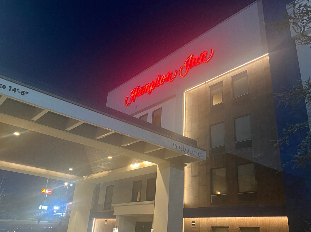 金斯斯波特希尔顿恒庭酒店主图