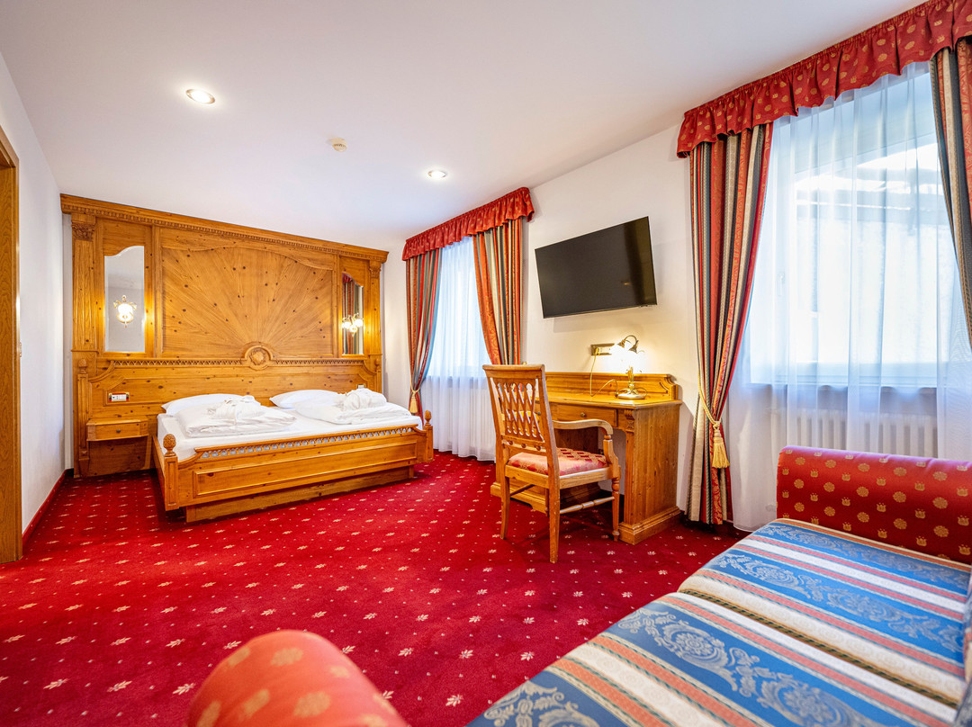 Hotel Touring Dolomites主图