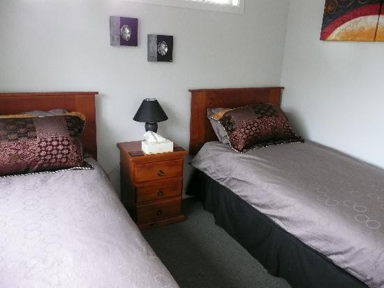 Abed in Devonport主图