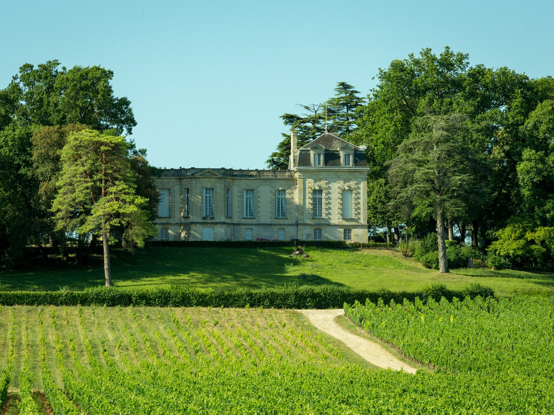 Chateau Haut Sarpe-Saint-Christophe-Des-Bardes必去景点