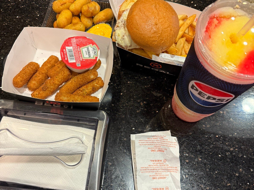 Regal Hyattsville Royale-海厄茨维尔必去景点