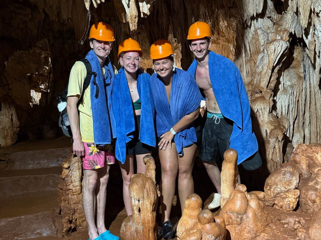 Las Cuevas de Cabarete-喀巴里特必去景点