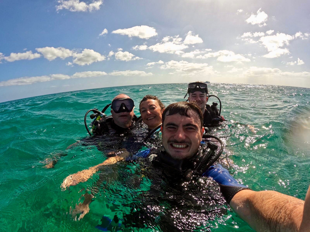 Atlantis International Diving Services景点图片
