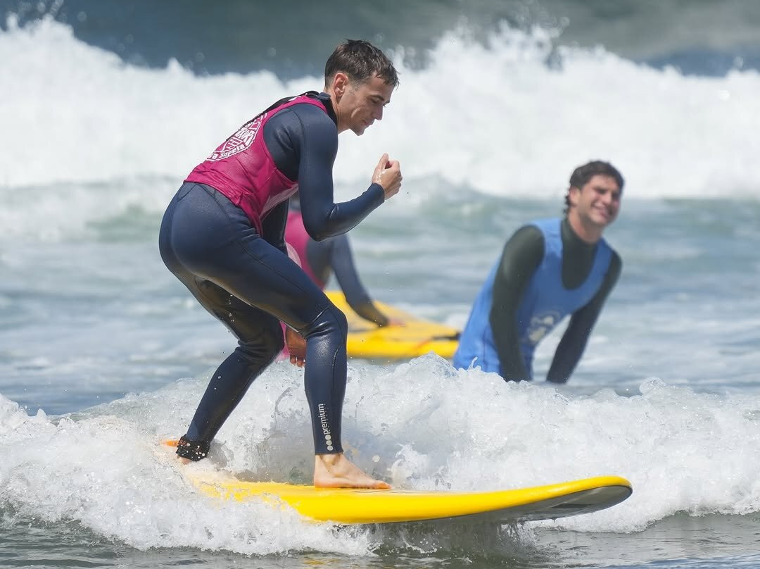 Pena Txuri Surf Eskola