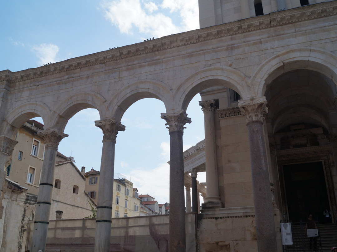 The Peristyle of Diocletian's Palace景点图片