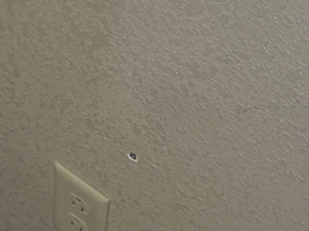 伊萨卡乡村套房酒店主图