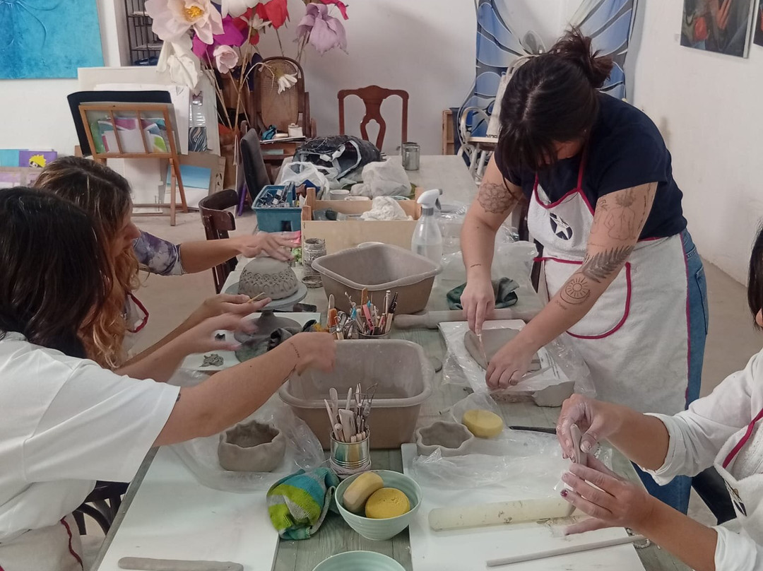 Espai N°10-奥利瓦必去景点