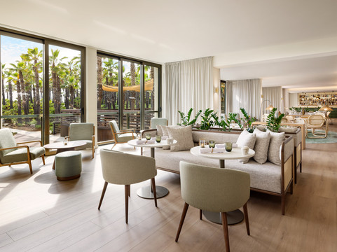 The Westin Lobby Bar