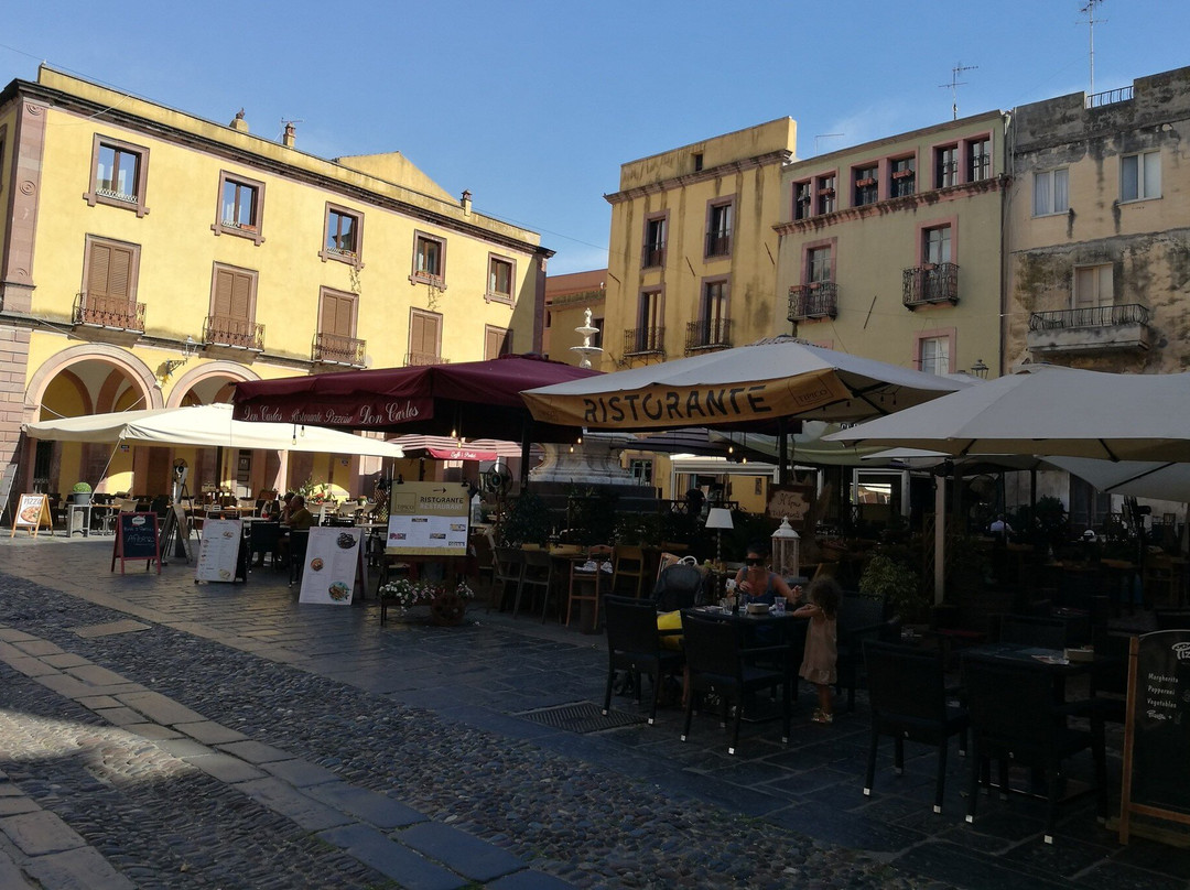 Piazza Costituzione