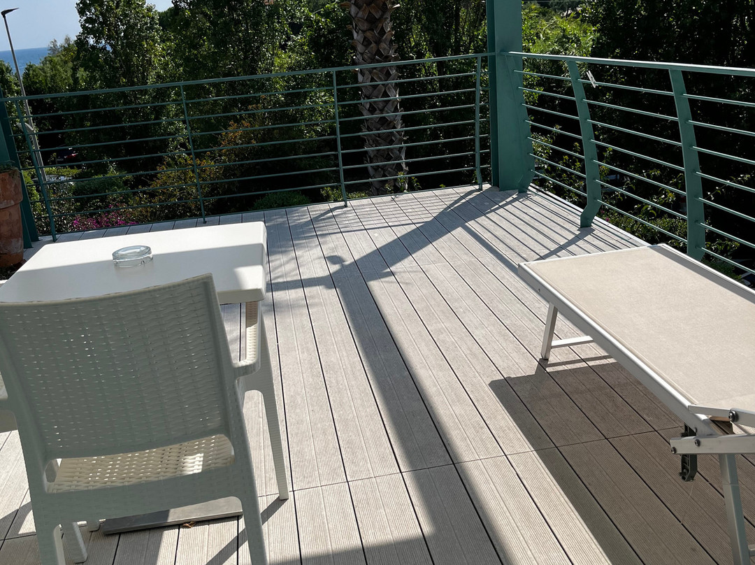 舞会天蓝酒店主图