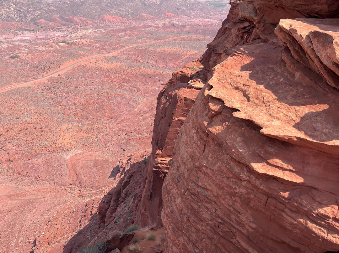 Red Rock Humvee Tours-哈里肯必去景点