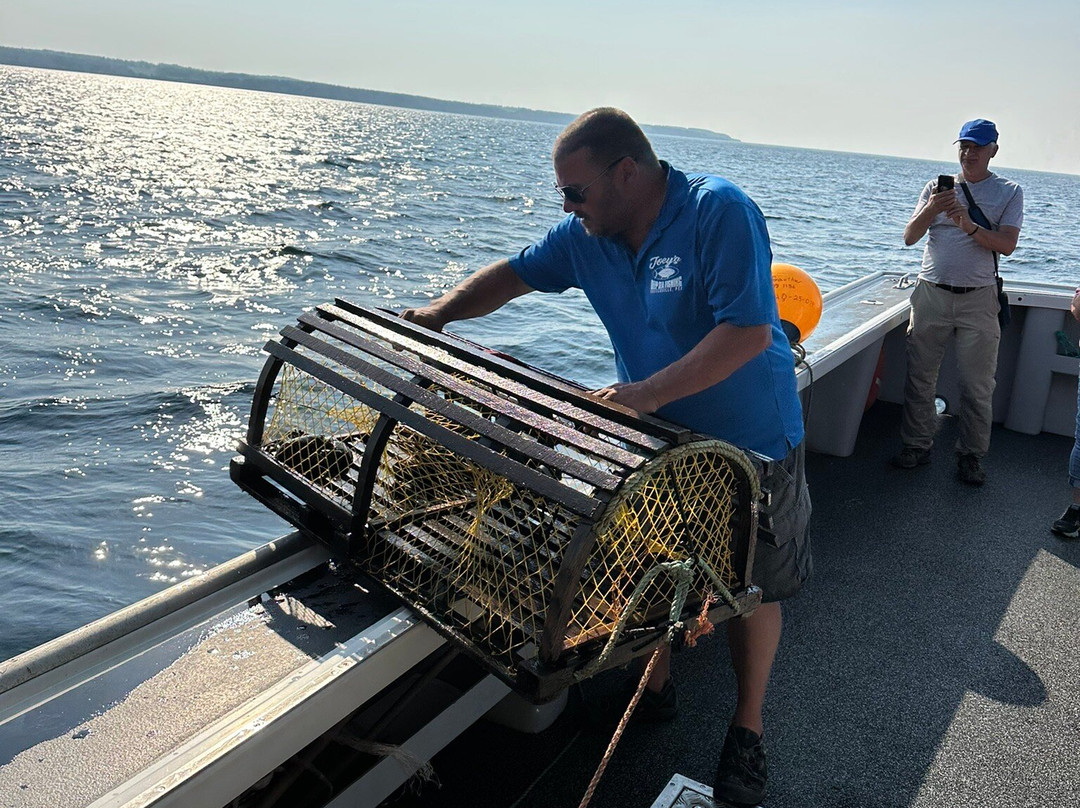 Joey's Deep Sea Fishing-Rustico必去景点