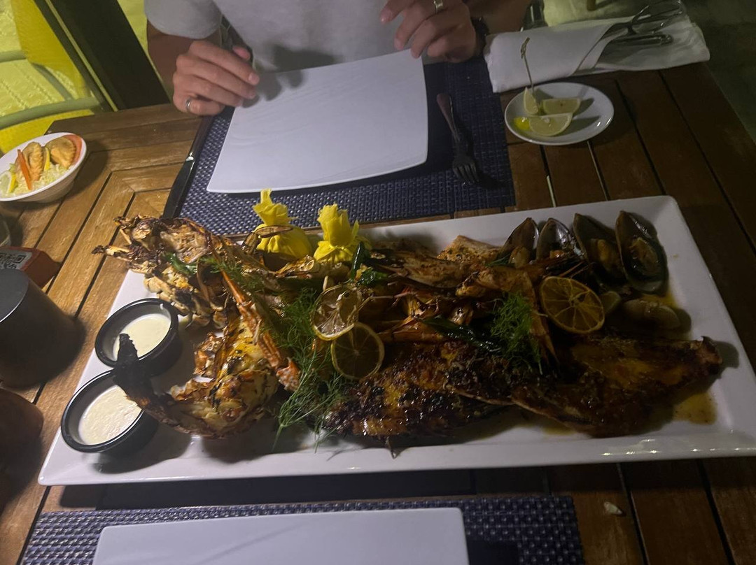Bahari Bar & grill