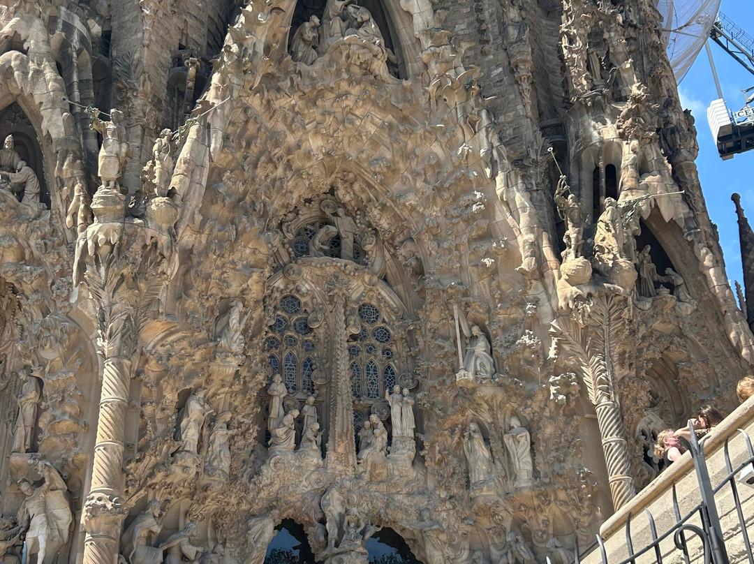 Guia de Turismo Brasileiro em Barcelona-巴塞罗那必去景点