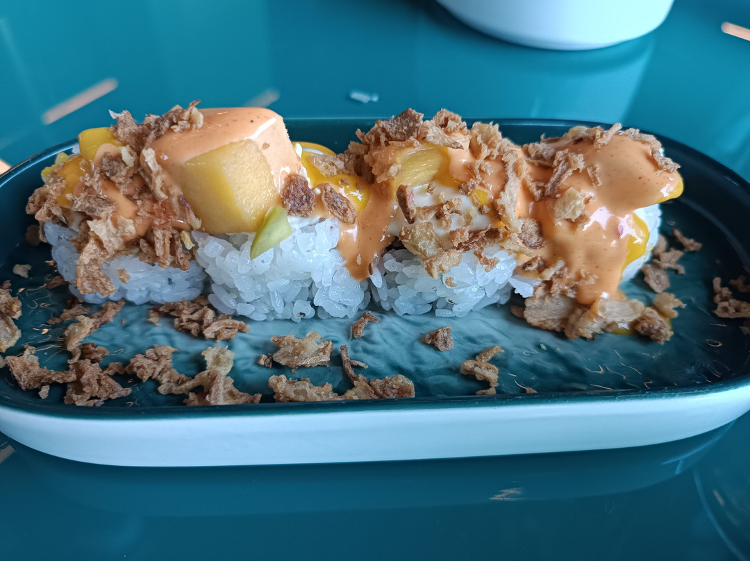 Mova Sushi