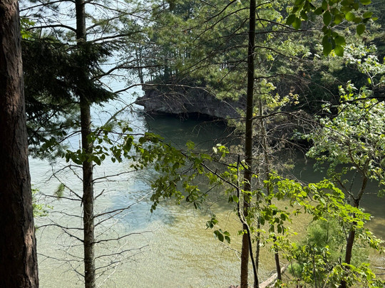 Houghton Falls Nature Preserve-Washburn必去景点