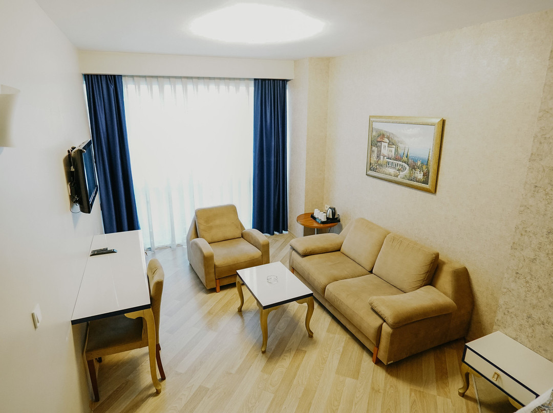 Grand Karot Hotel主图