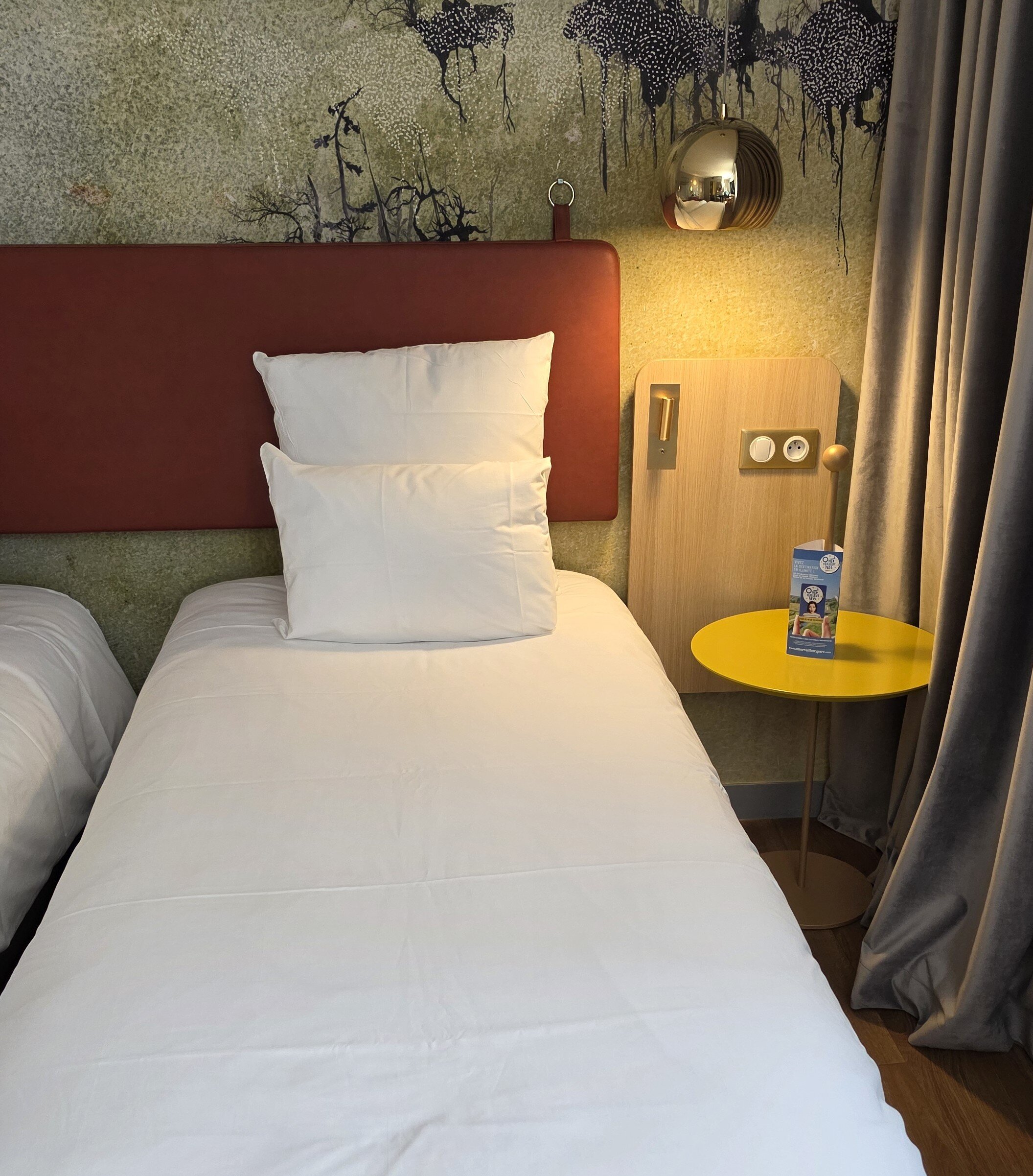 Mercure Saint-Omer Centre Gare-客卧