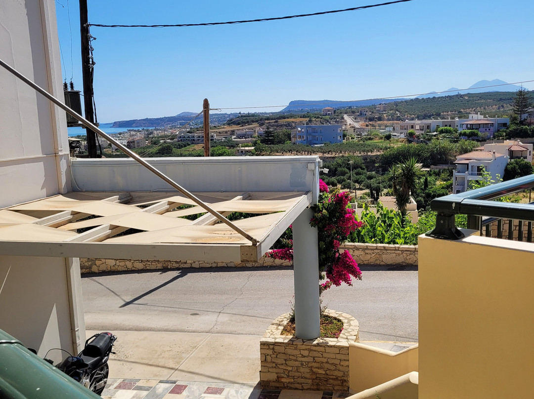 Radamanthys  Hotel  Apartments主图