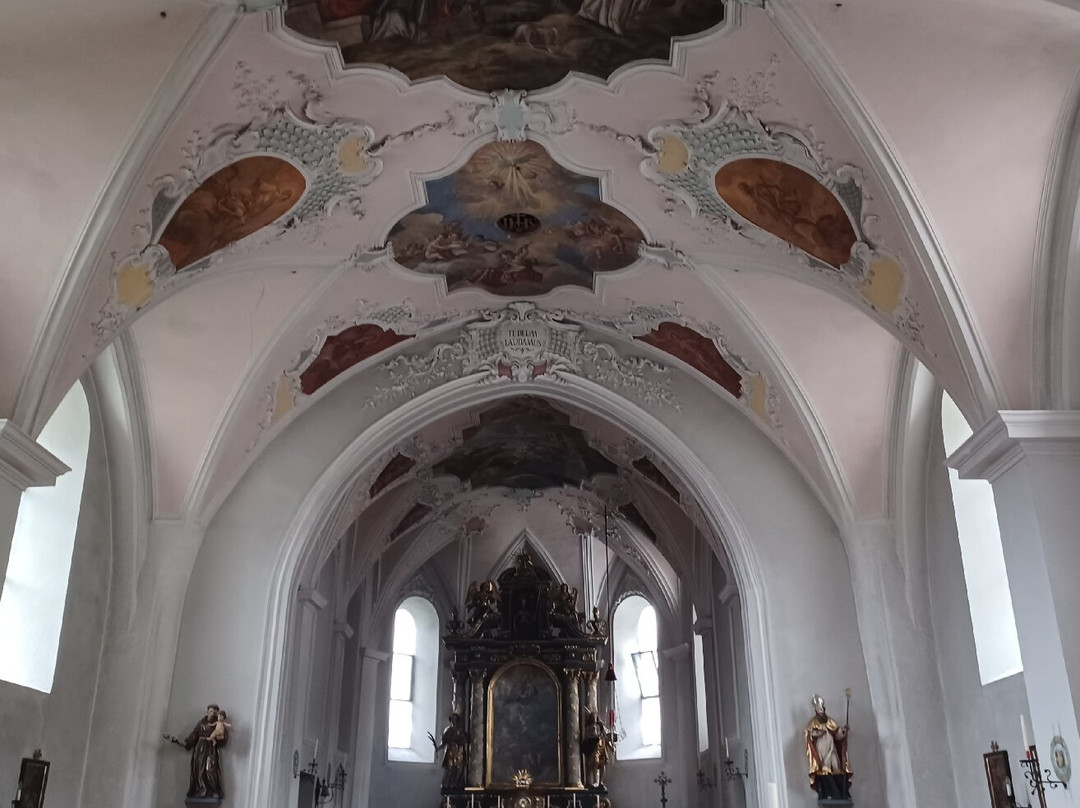 St. Sixtus and Oswald Church-尼德豪必去景点