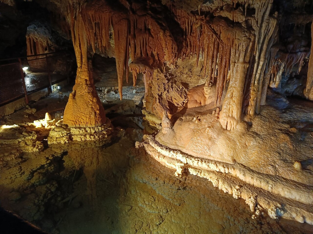 Grotte De Fontrabiouse-Fontrabiouse必去景点
