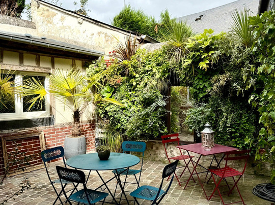 La Cour Sainte-Catherine主图