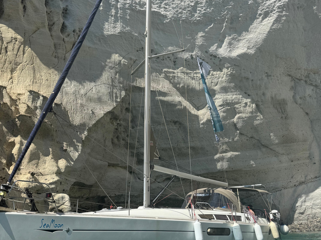 Polco Sailing Cruises-Adamas必去景点