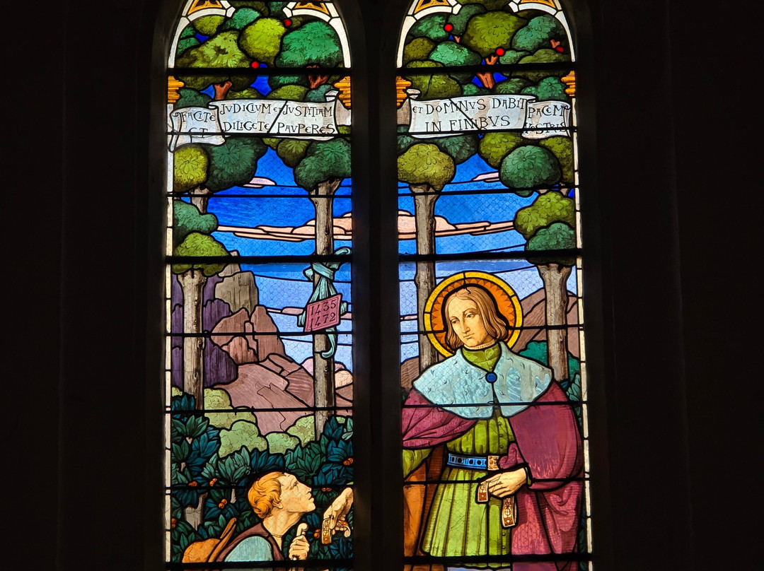 Cathédrale Saint-Francois-De-Sales-尚贝里必去景点