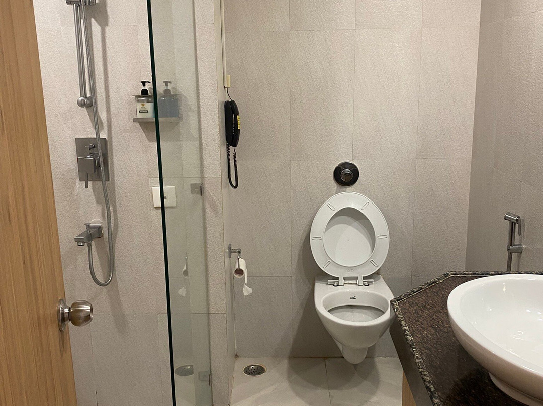 Airport Centre Point主图