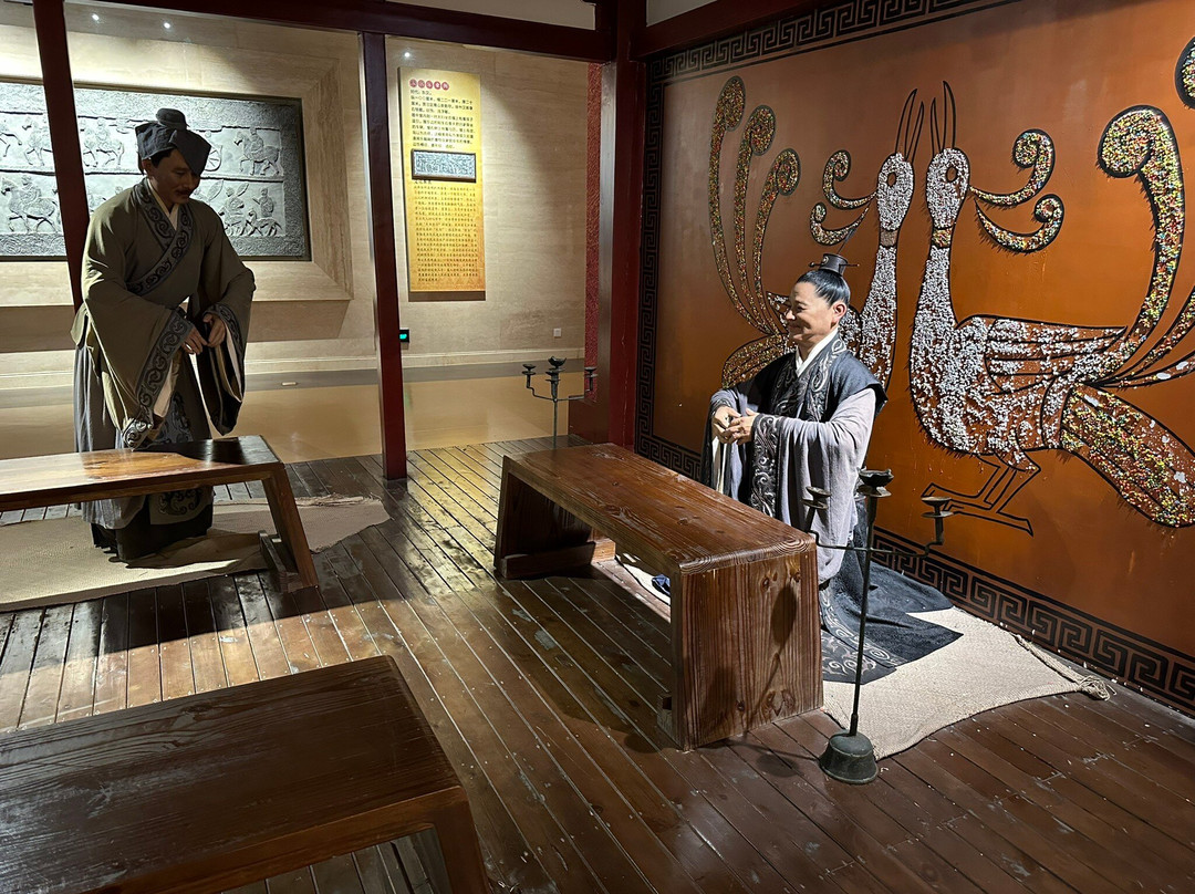 西汉楚王陵-徐州市必去景点