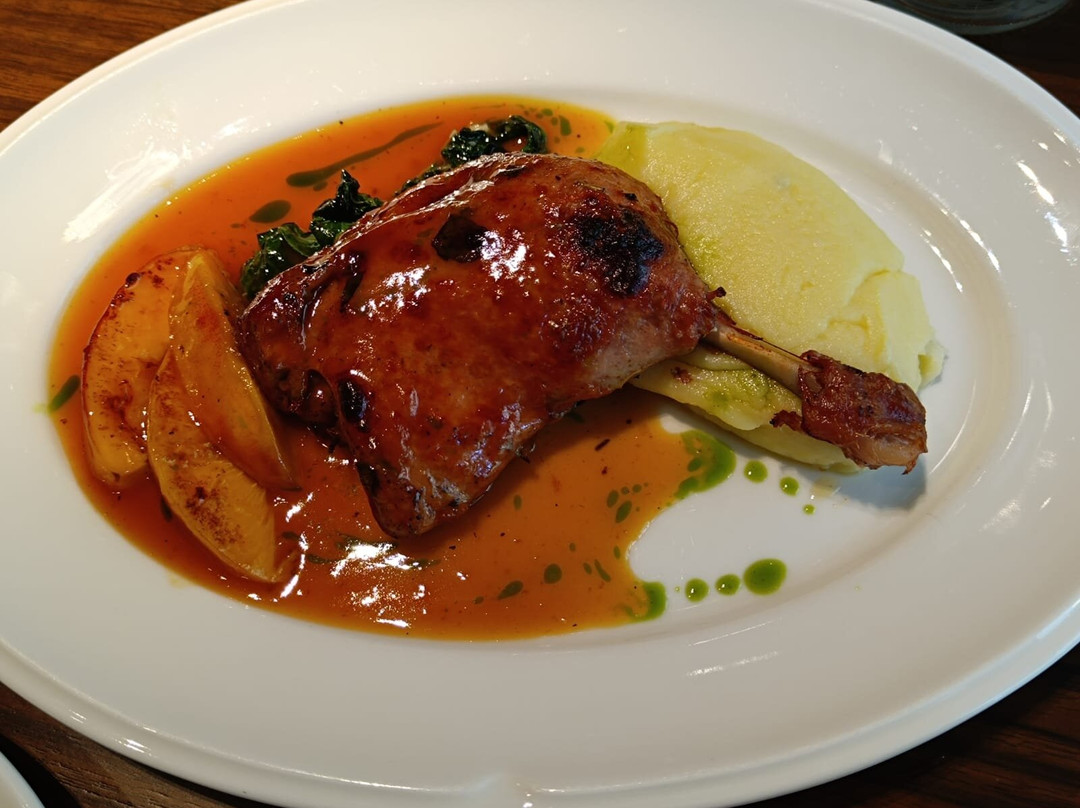 Boulevard Restaurant Bakery