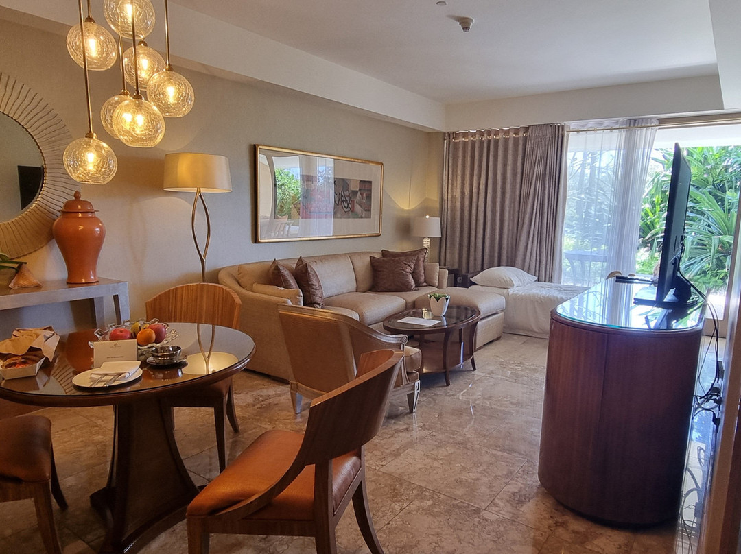 穆丽雅酒店主图