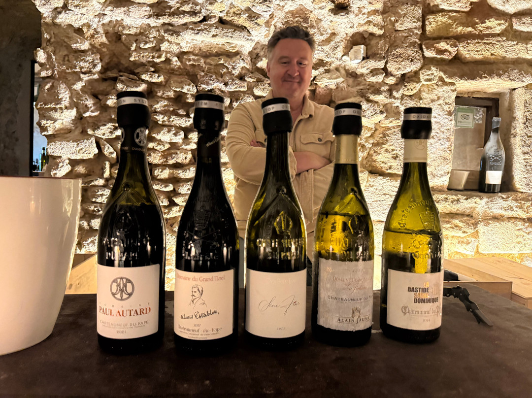 Les Caves Saint Charles-教皇新堡必去景点