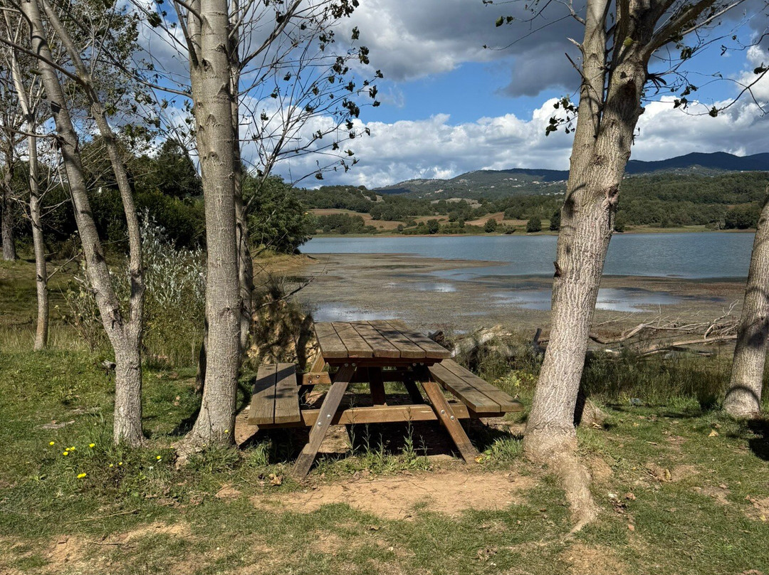 Lago di Canterno-菲乌吉必去景点