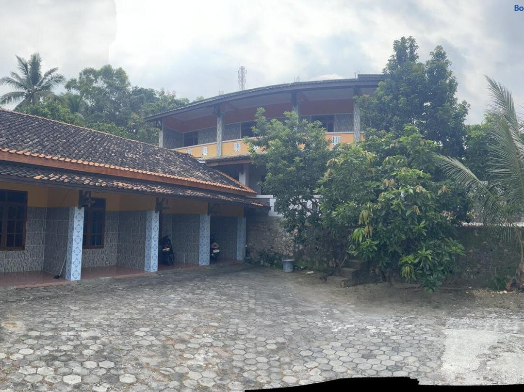 Udi Inn By Secoms