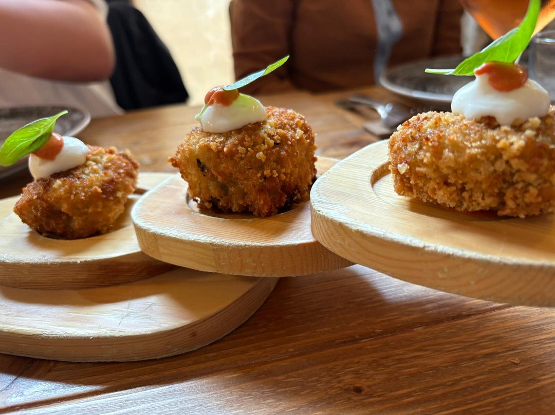 Province of Brindisi餐馆和美食-Osteria Piatti Chiari
