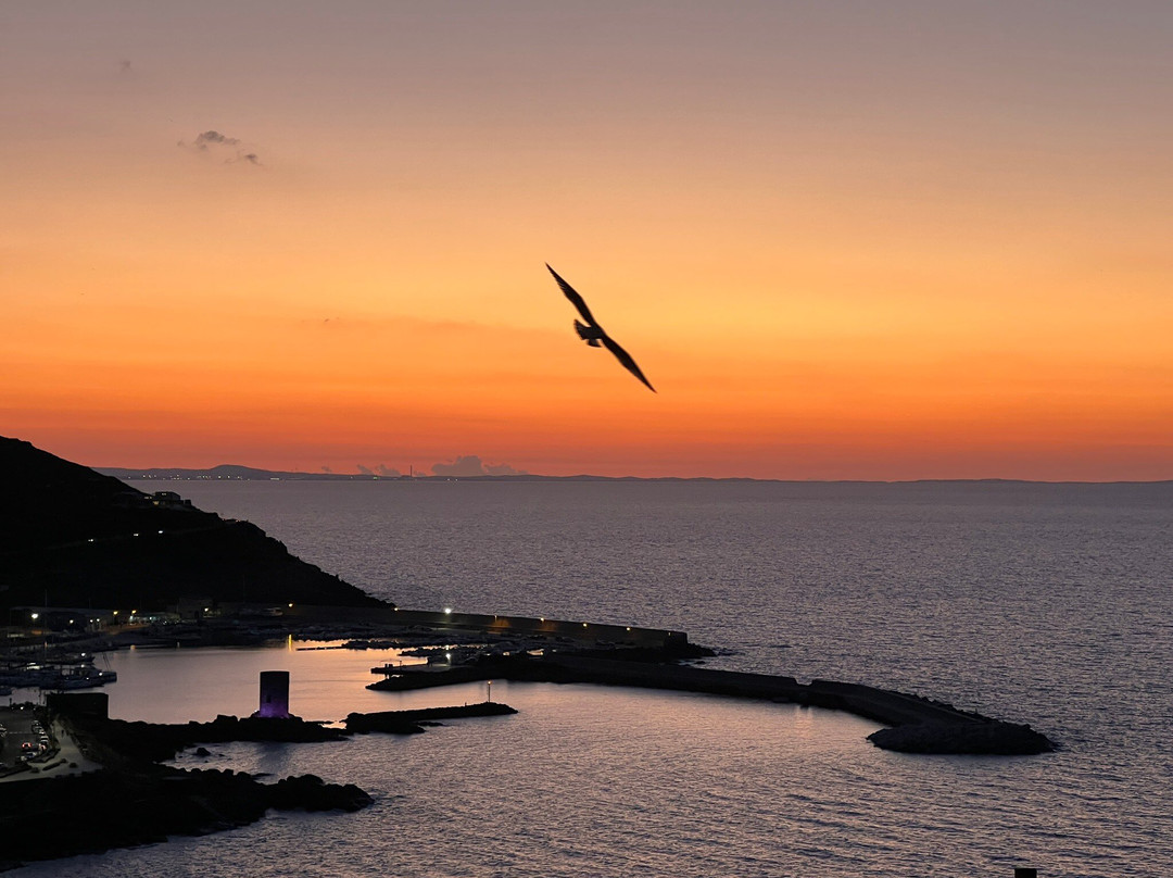 View Sunset Lounge Bar