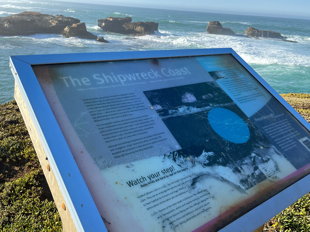 James Irvine Monument-彼得伯勒必去景点