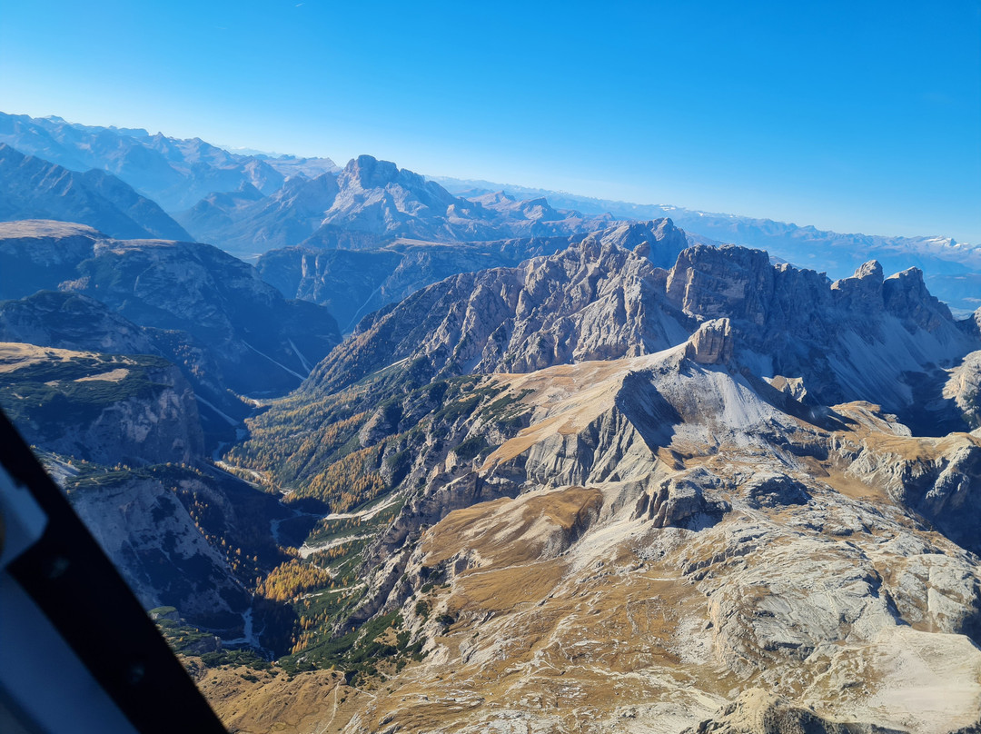 Elikos-Laion必去景点