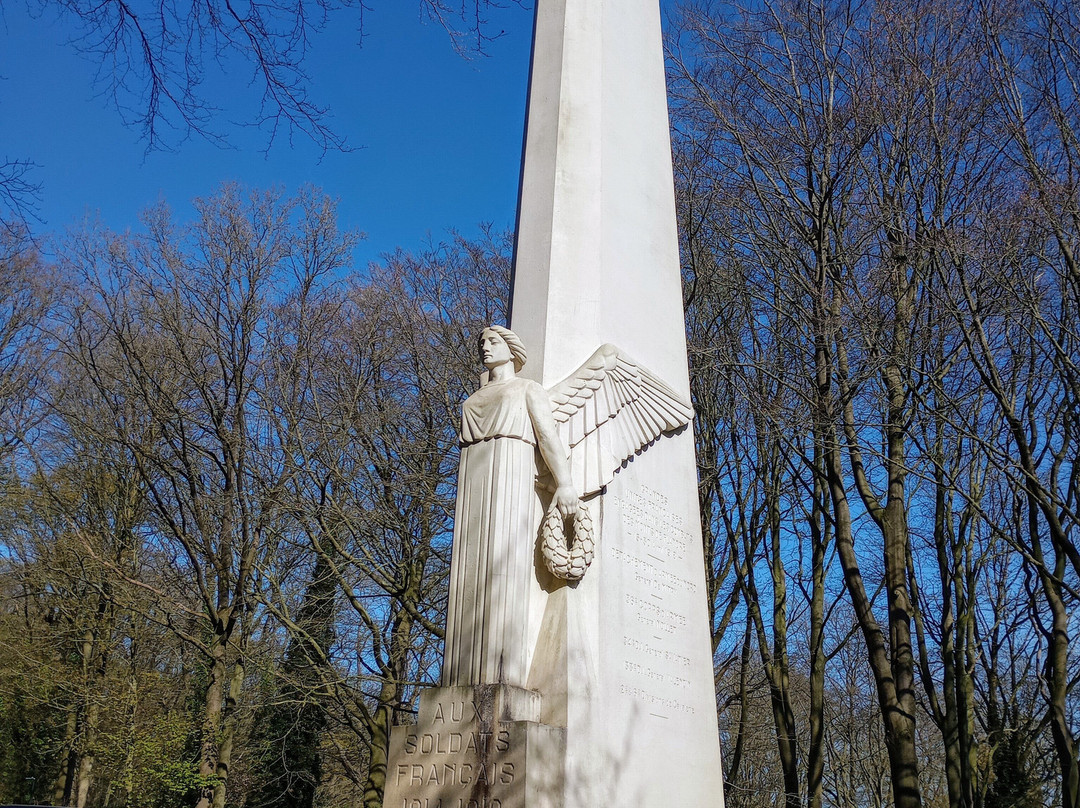 The Western Front-滑铁卢必去景点