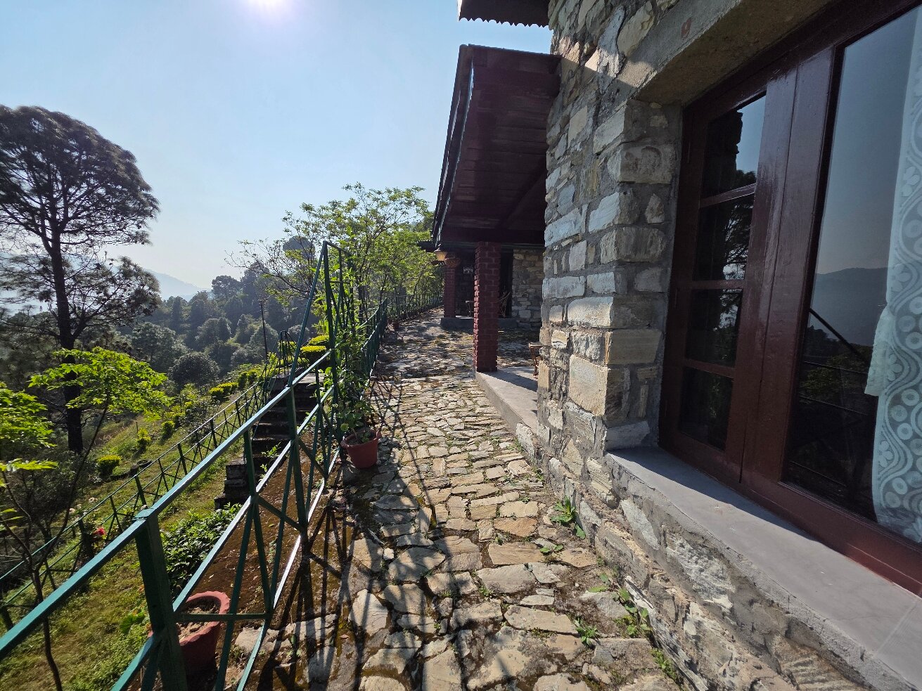 Renz Himalayan Retreat-官方