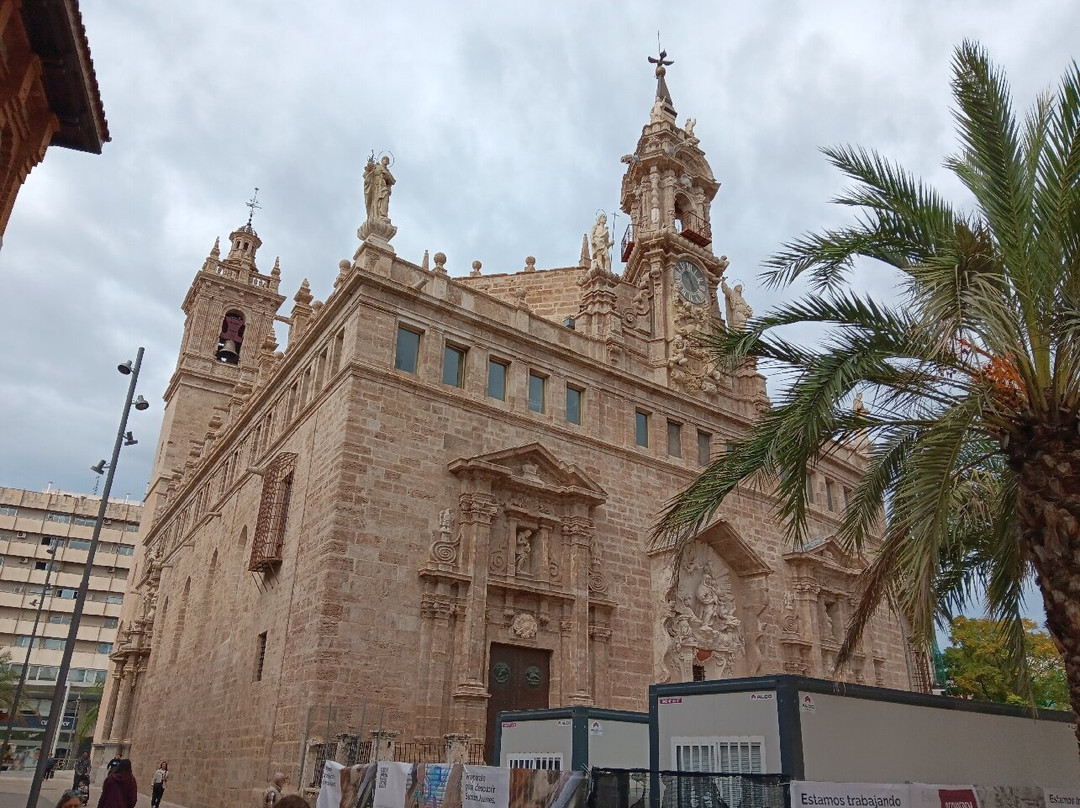 Iglesia de los Santos Juanes-巴伦西亚必去景点