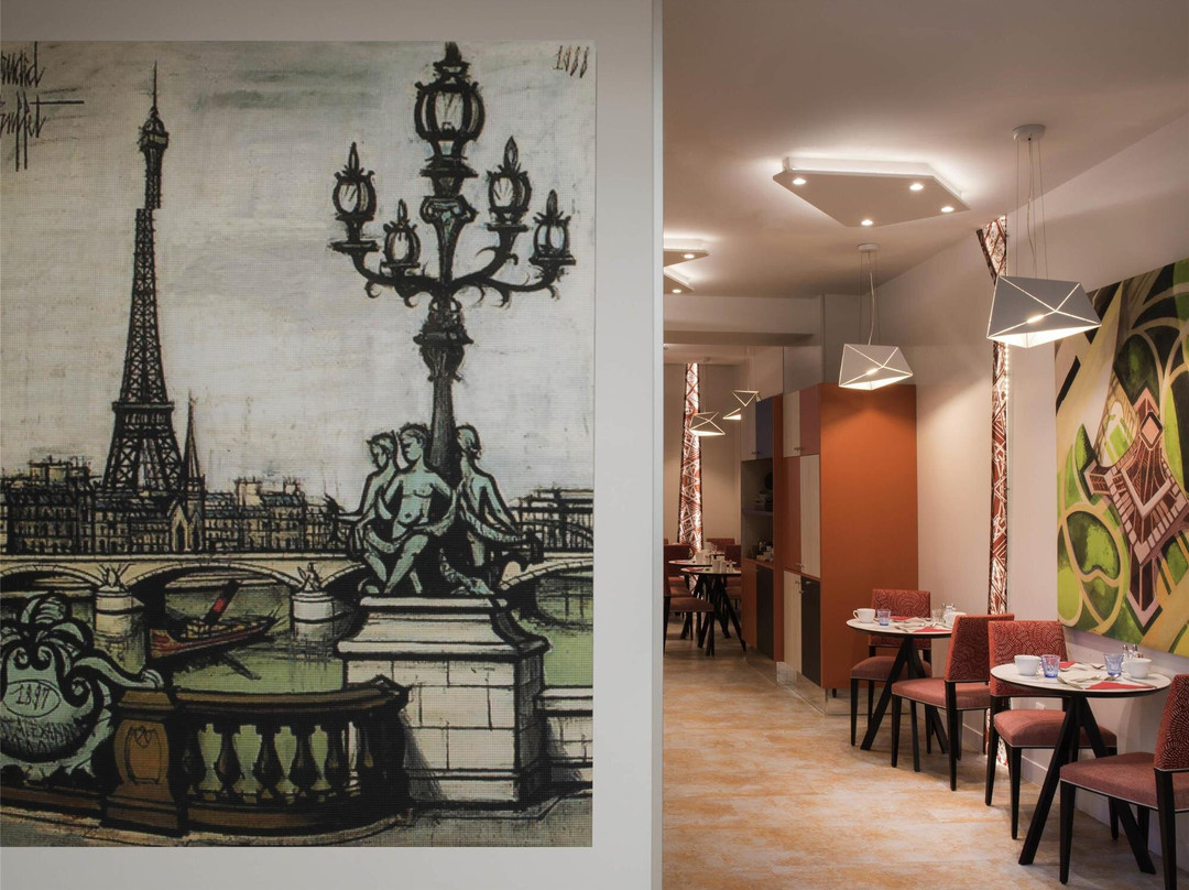 巴黎勒瓦卢瓦桥纳伊美居酒店主图