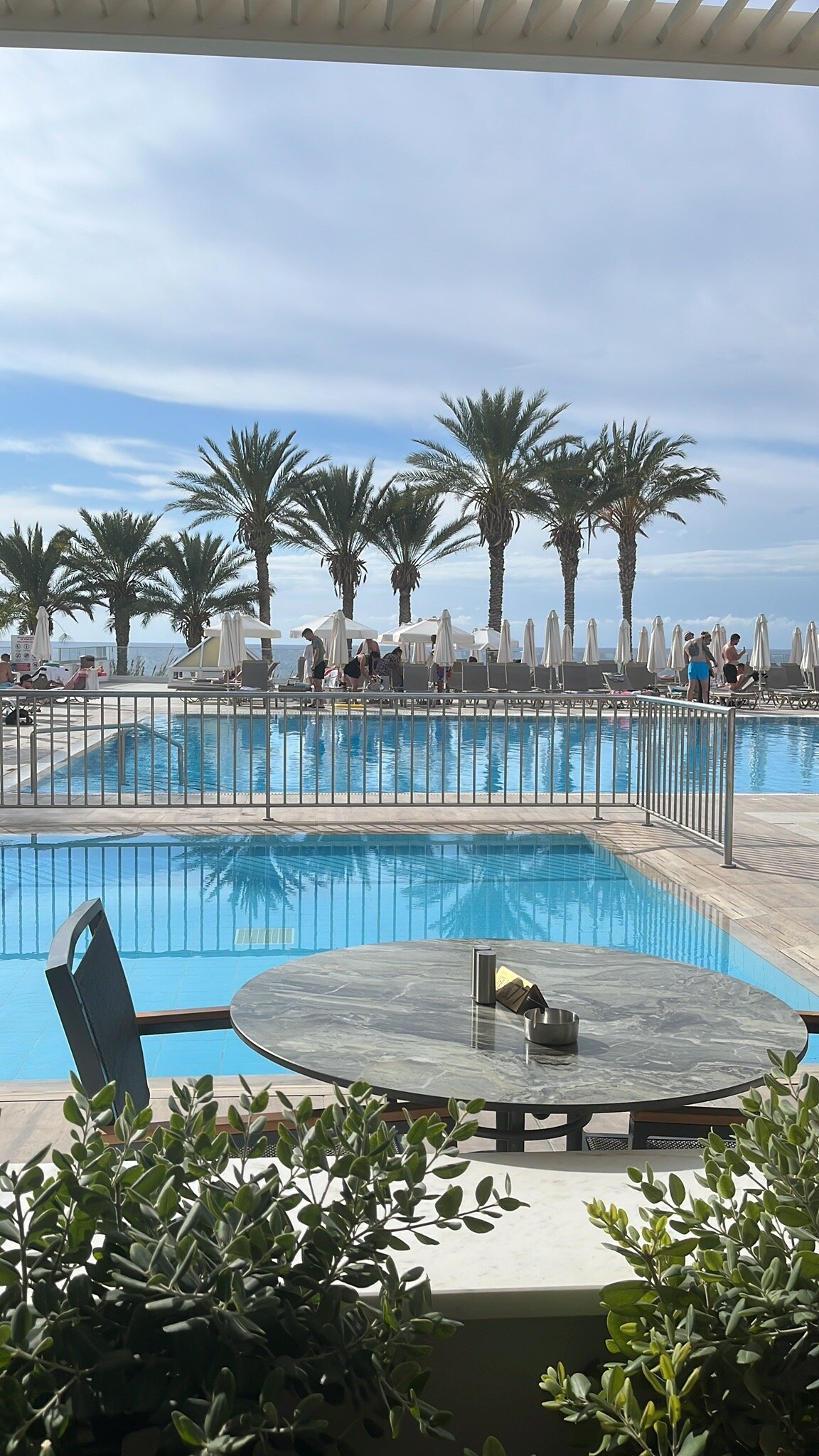 皇后湾酒店-官方