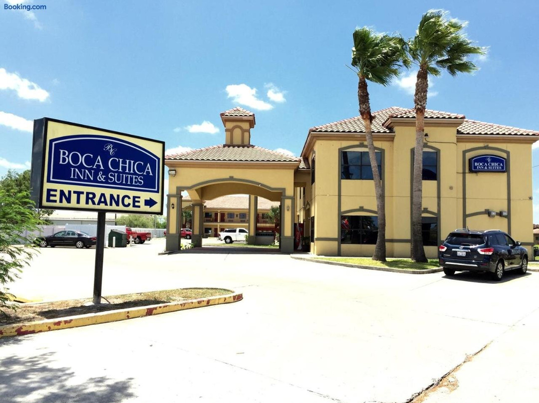 Boca Chica Inn & Suites