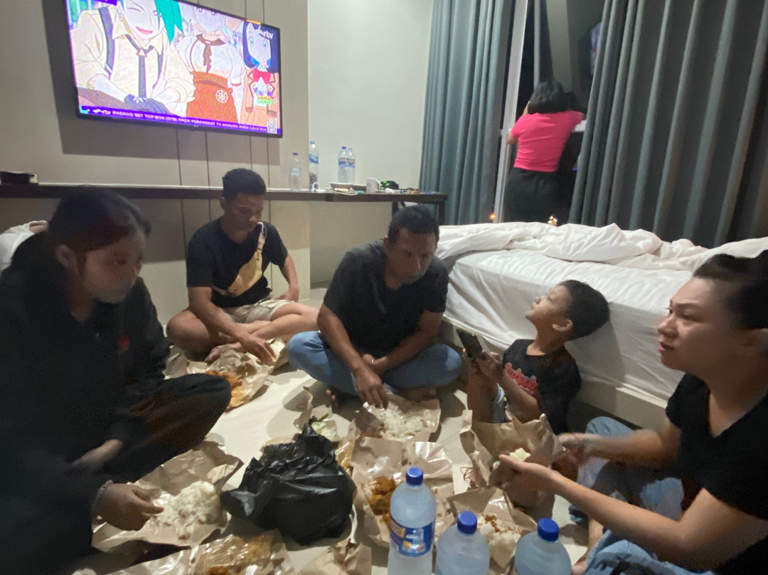 Horison Ultima Entrop Papua主图