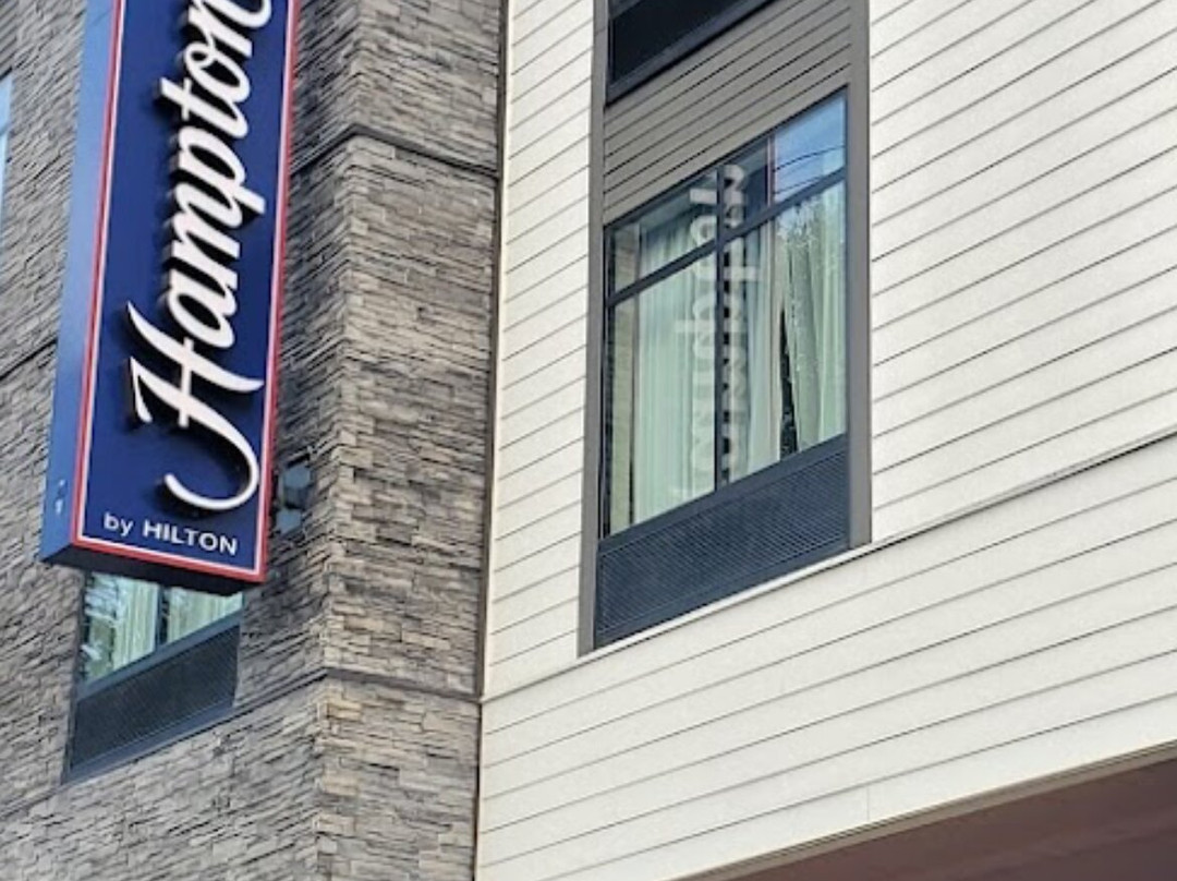 Hampton Inn & Suites Seattle/Renton主图